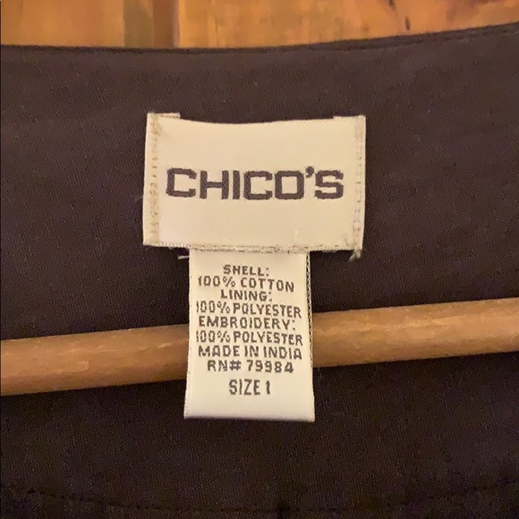 Chico’s chocolate color blazer, size 1 - Picture 3 of 6